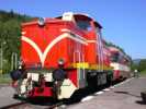 T426.003 in Kooenovi<br>In 15:58 depart T426 from Harrachov. Here was obliged to wait for a while due to meeting with the regular course 6376 at 16:12. The departure  direction Tanvald was planned to 16:18 with the short photo-pause in Dolní-Polubný.<p align='right'>29.V.2003